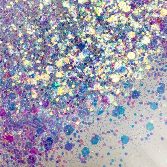 LOWERED PRICES! Make me offers! I’m super flexible. Bundle & save. - Picture 3 of 3